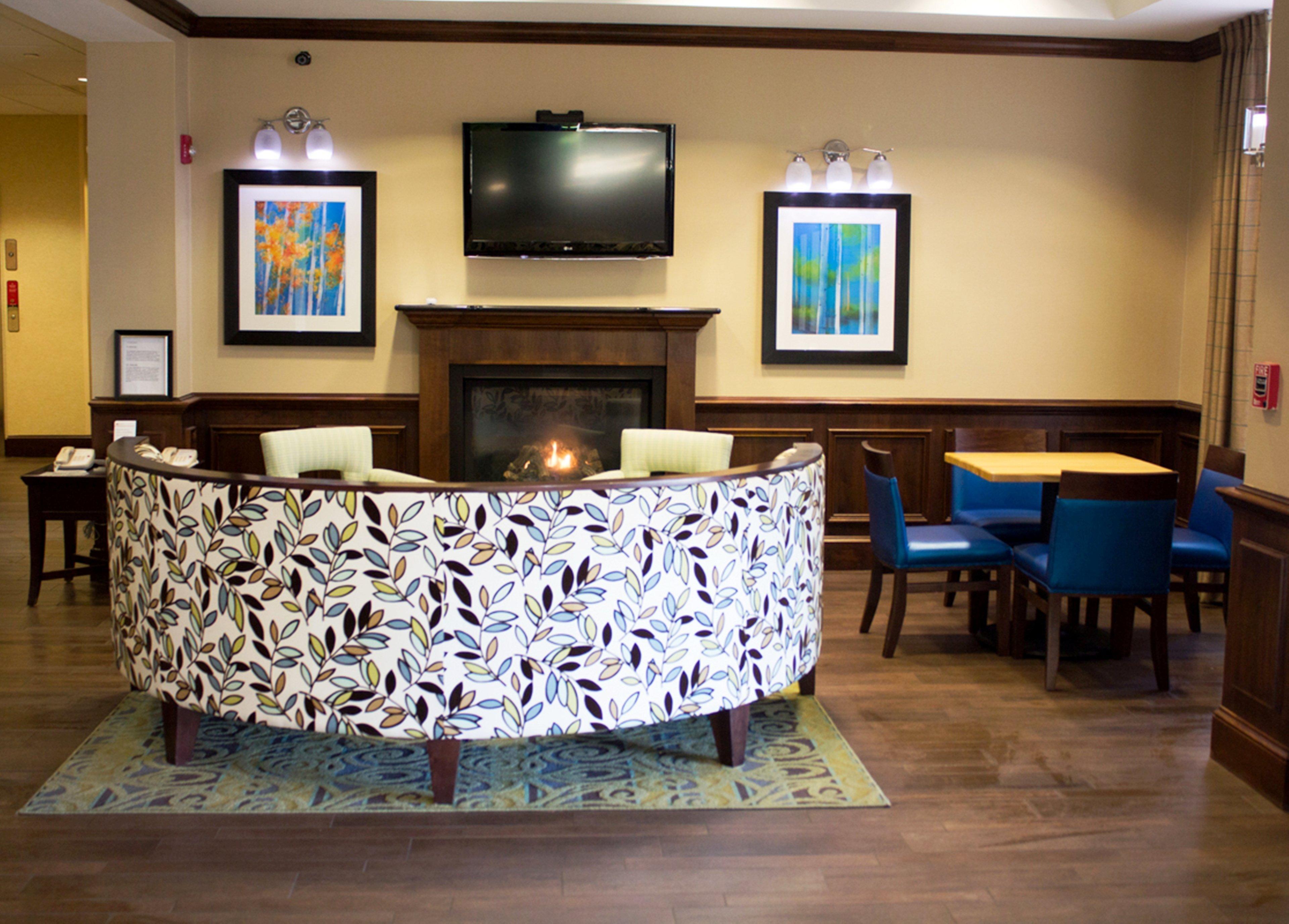 Holiday Inn Express West Jefferson By Ihg מראה חיצוני תמונה